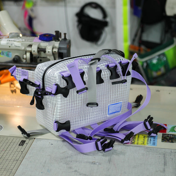Large Waist Bag / Buckles, Translucent, Lavender