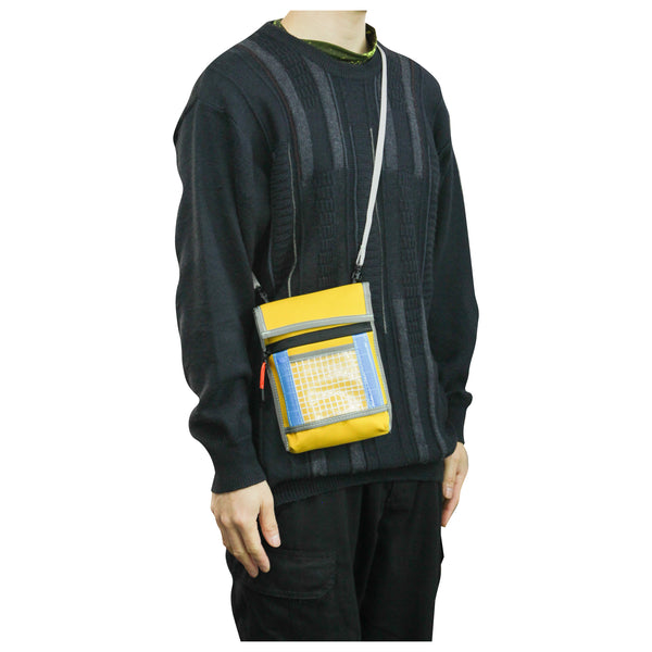 Small Travel Bag / Mustard