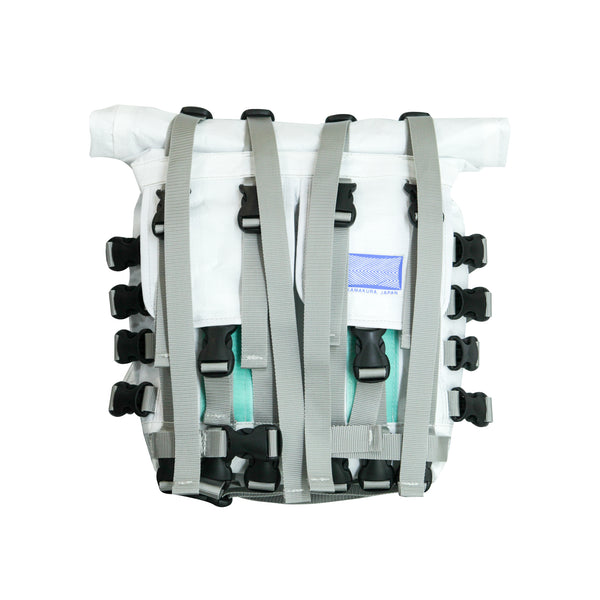 Small Backpack / White, Buckles