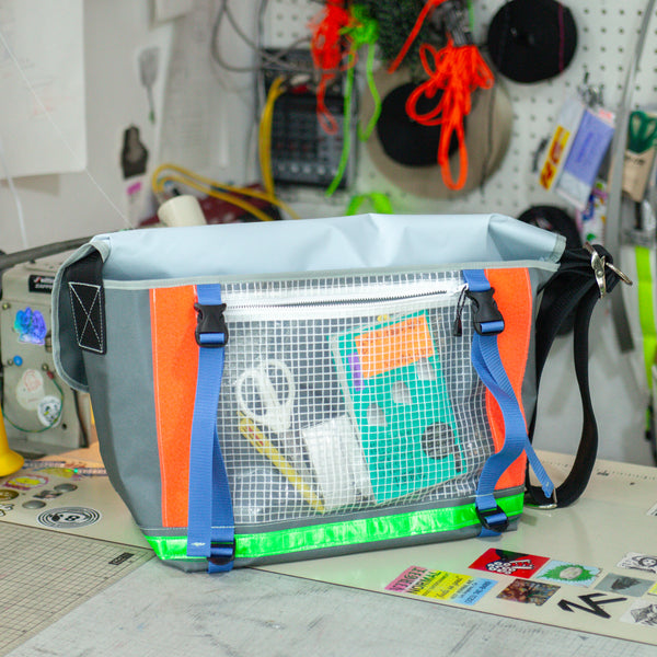 Large Messenger Bag / Grey, Orange