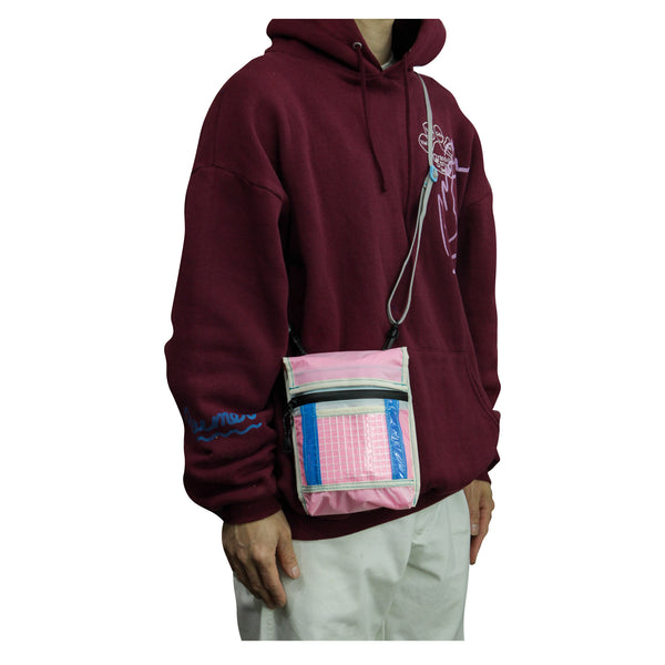 Small Travel Bag / Neon Pink