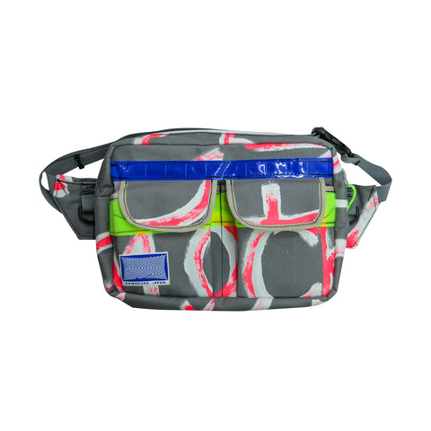 Medium Waist Bag / Grey, Neon Pink