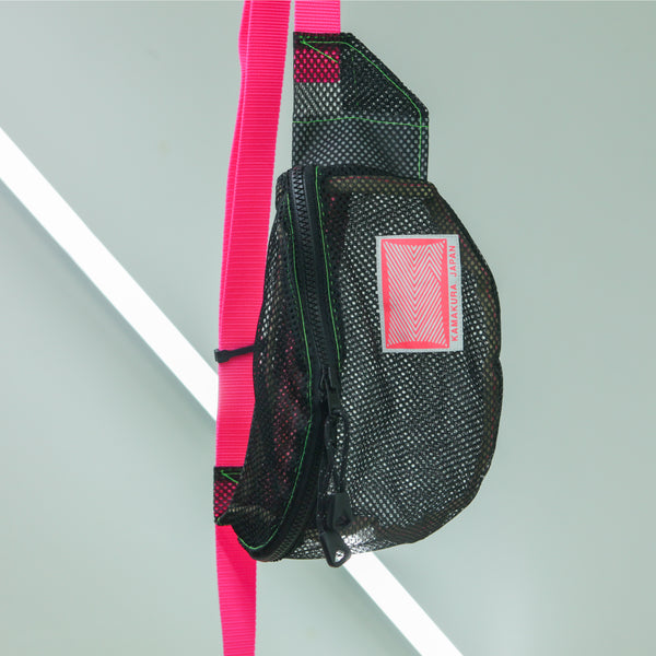 Small Waist Pouch / Black, Pink, Mesh