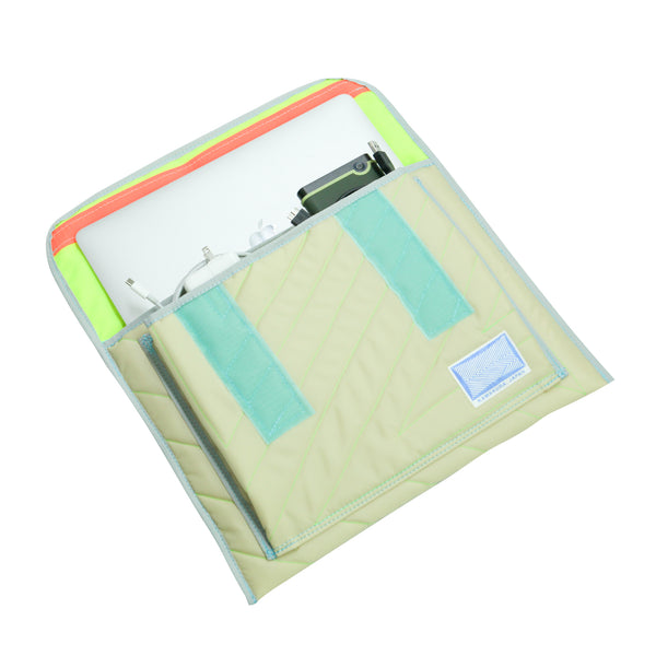 Laptop Sleeve (13") / Gray, Camo