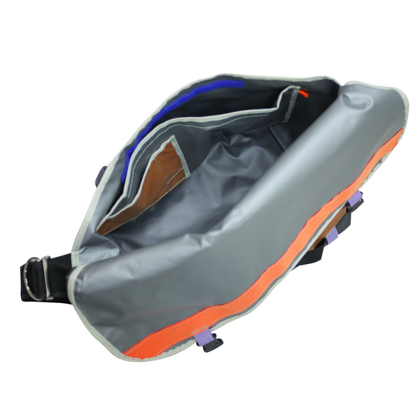 Large Messenger Bag / Dark Grey