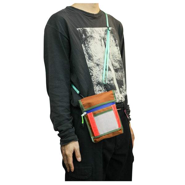 Small Travel Bag / Brown, Orange