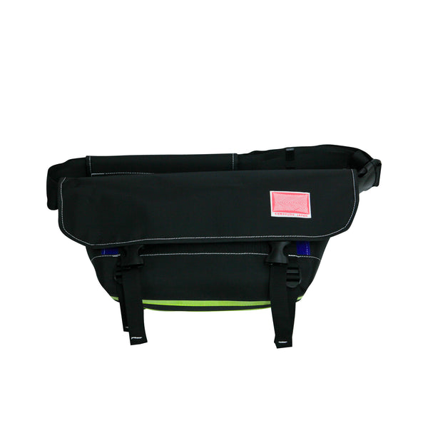 Small Messenger Bag / Black