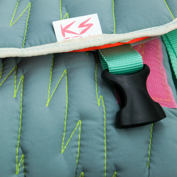 Medium Shoulder Bag / Quilting, Thunder Bolt