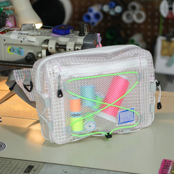 Medium Waist Bag / Translusent1