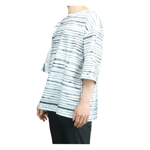 Striped Shirt / Black, White